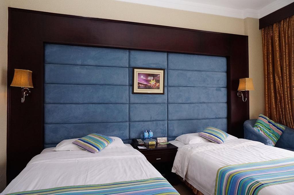 Hotel Universal Guilin Room photo